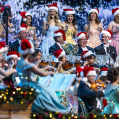 André Rieu’s 2024 Christmas Concert: Gold and Silver. Foto: Marcel van Hoorn.