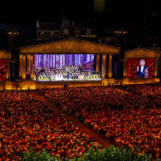 André Rieu's 2025 Maastricht Concert: Waltz The Night Away! Biopremiär 30 augusti. Foto: Marcel van Hoorn.